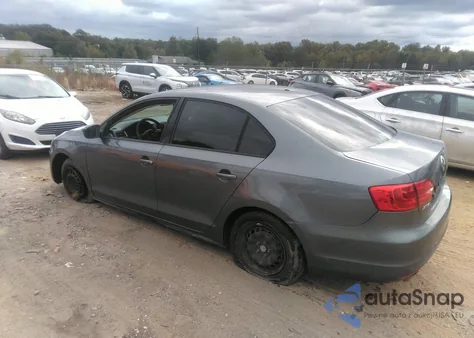 2011 Volkswagen Jetta 2.0L S z USA, uszkodzony, nr VIN 3VW2K7AJ4BM399236